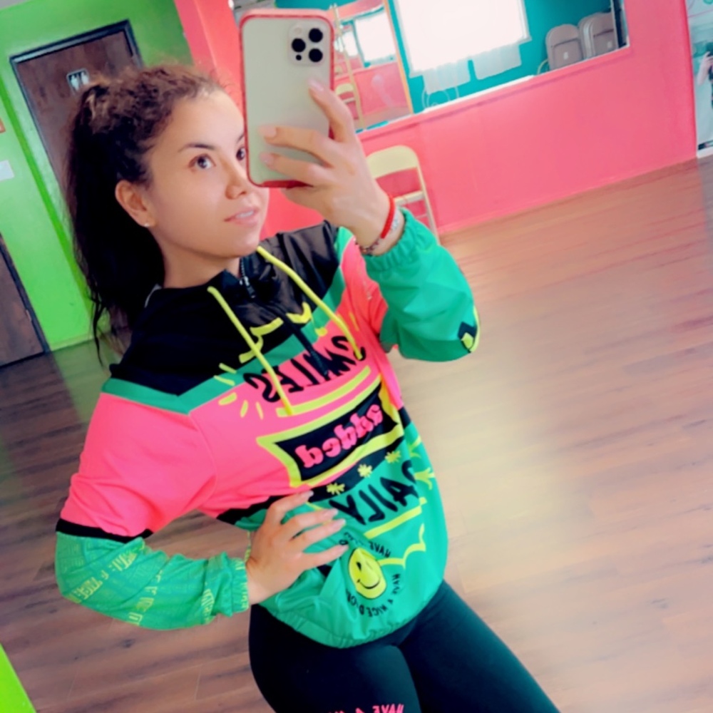 Meet your Posher, Reina